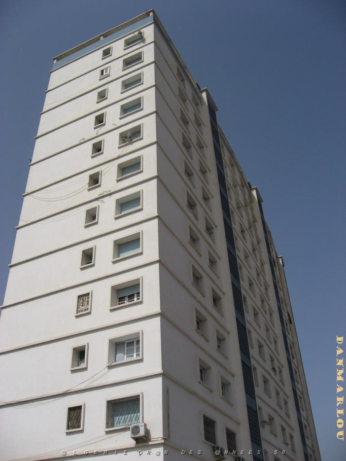 2360 cite la fontaine.jpg
